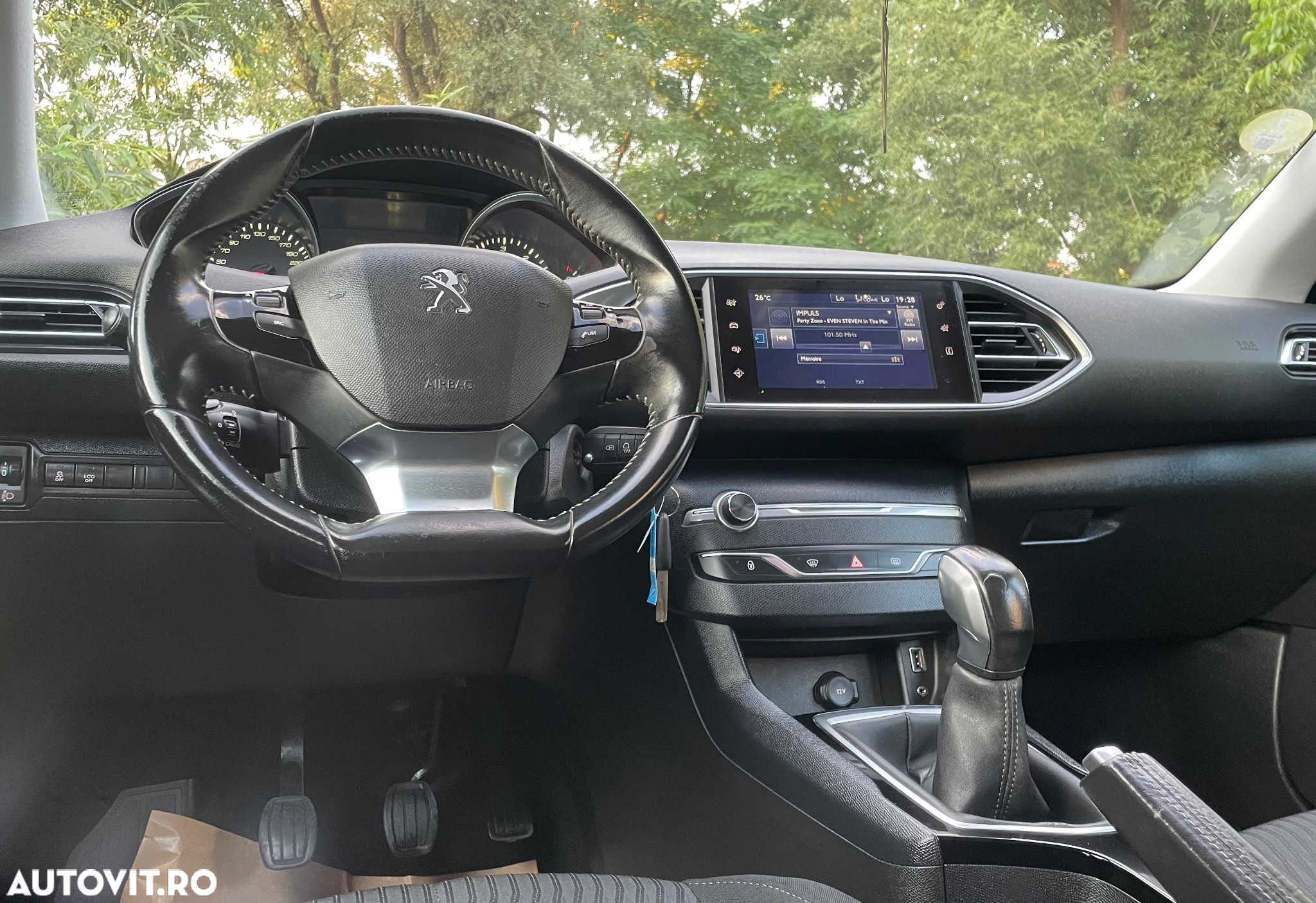 Peugeot 308 e-HDi FAP 115 Stop&Start Access - 10