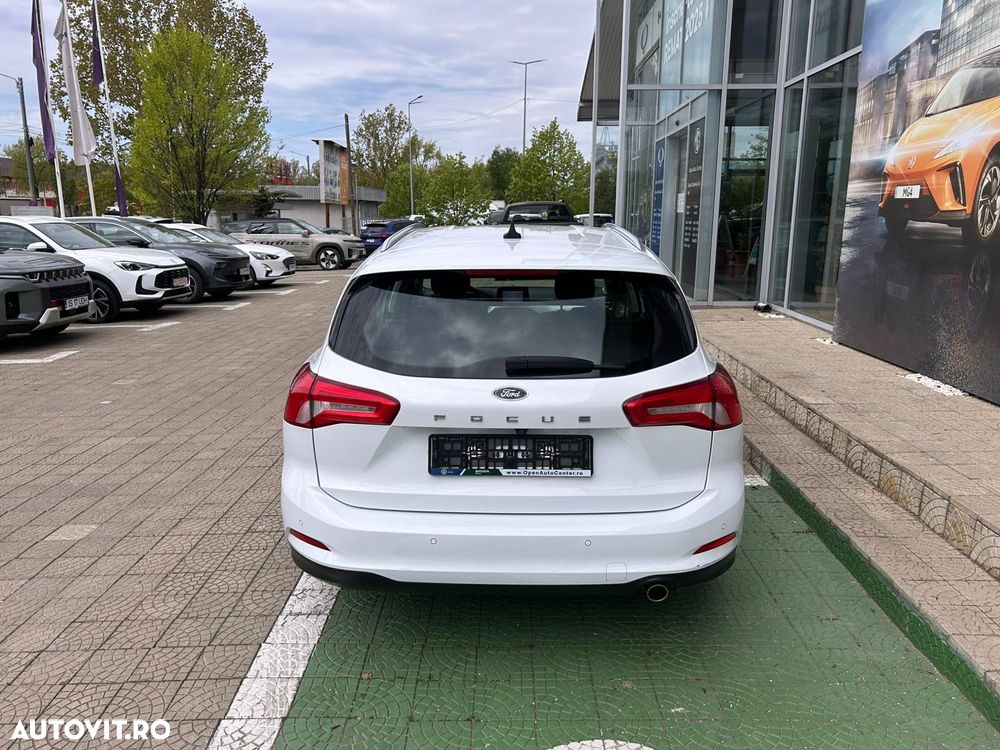 Ford Focus 1.0 EcoBoost Trend - 4