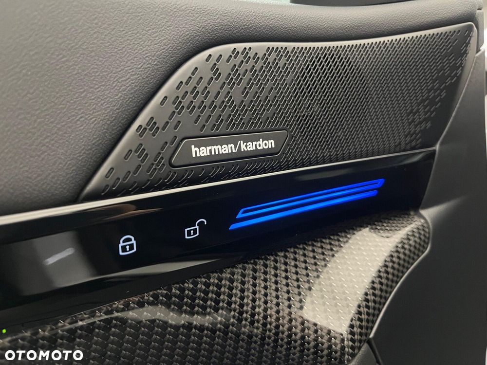 BMW Seria 5 520i mHEV M Sport - 17