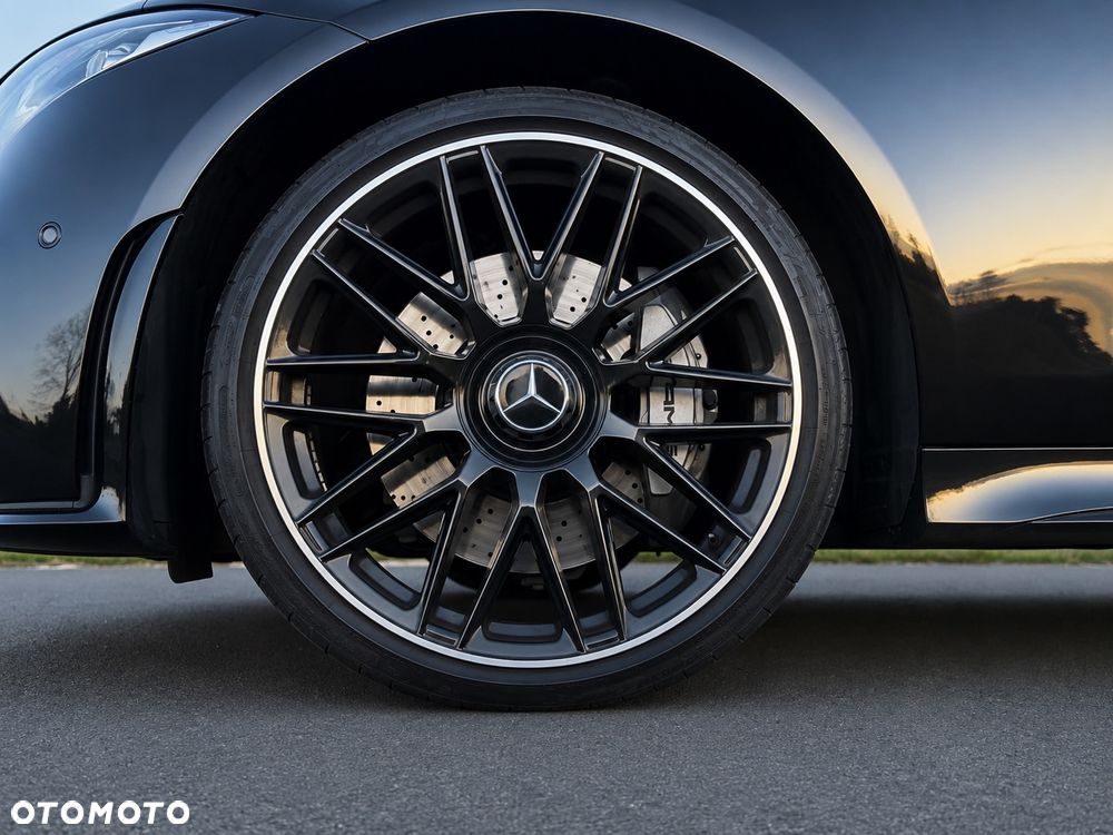 Mercedes-Benz CLS - 36