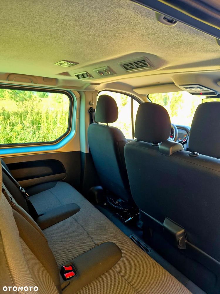 Renault Trafic - 17