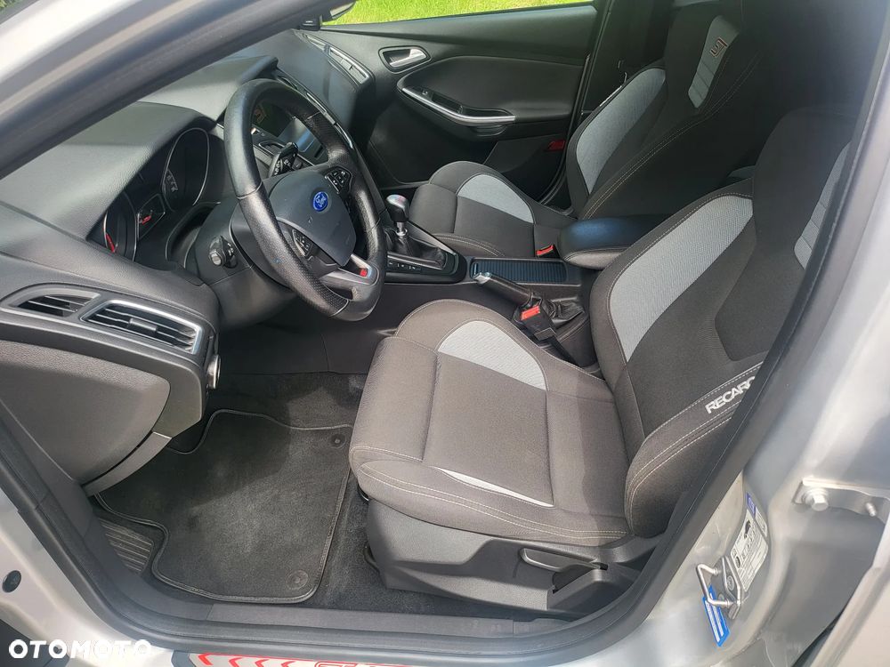 Ford Focus 2.0 TDCi ST-2 - 17