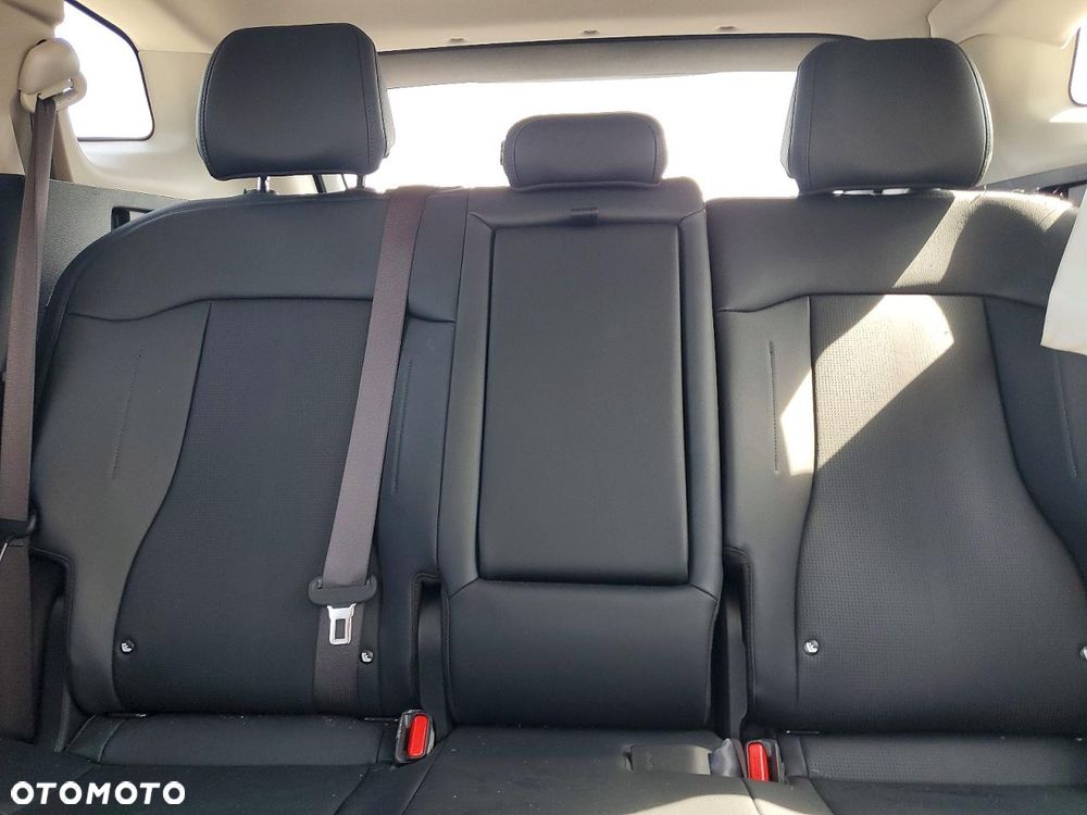 Kia Sportage - 11