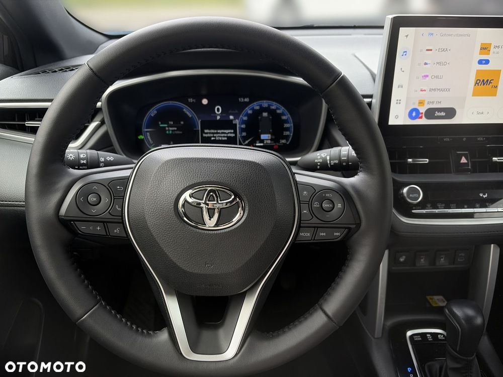 Toyota Corolla Cross - 17