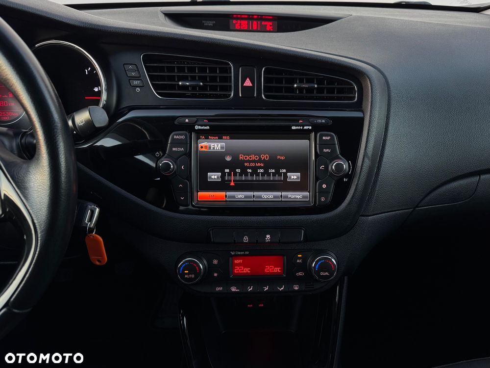 Kia Ceed 1.6 GDI Business Line - 19