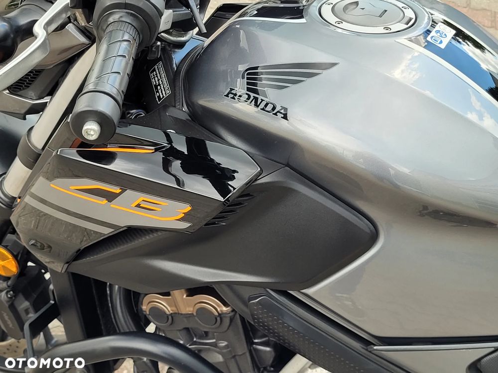 Honda CB - 13