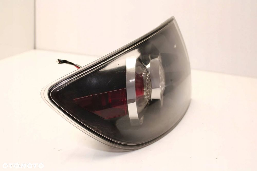 MAZDA 3 BK SEDAN 03R- LAMPA LEWA TYLNA LEWY TYŁ - 3