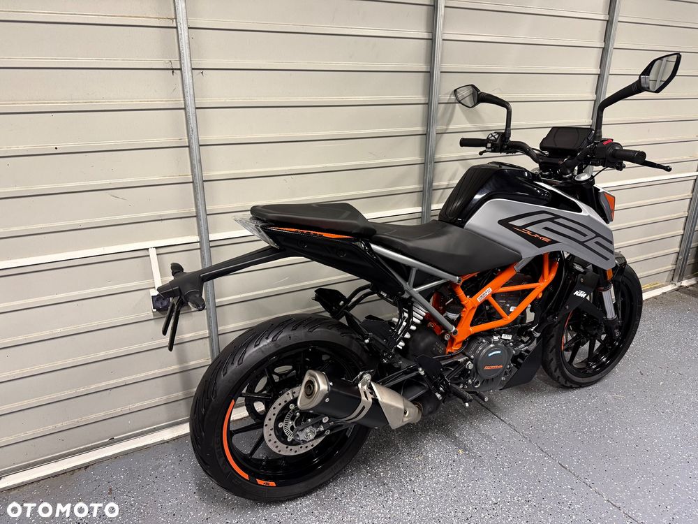 KTM Duke - 3