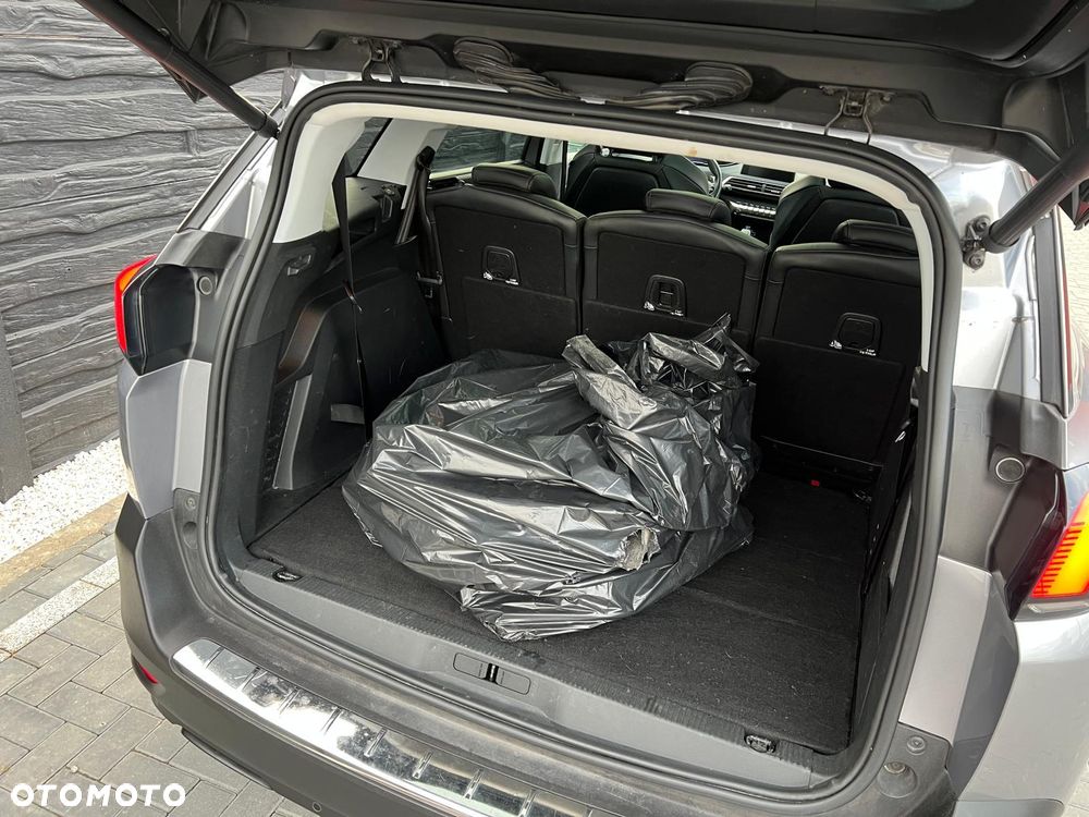 Peugeot 5008 BlueHDi 130 EAT8 Allure - 22