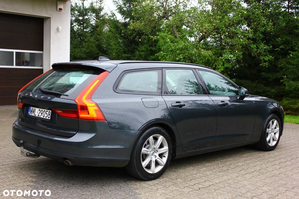 Volvo V90 D3 Momentum - 14