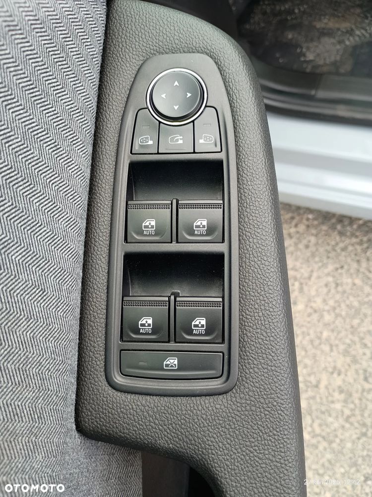 Renault Clio 1.6 E-TECH Techno - 7