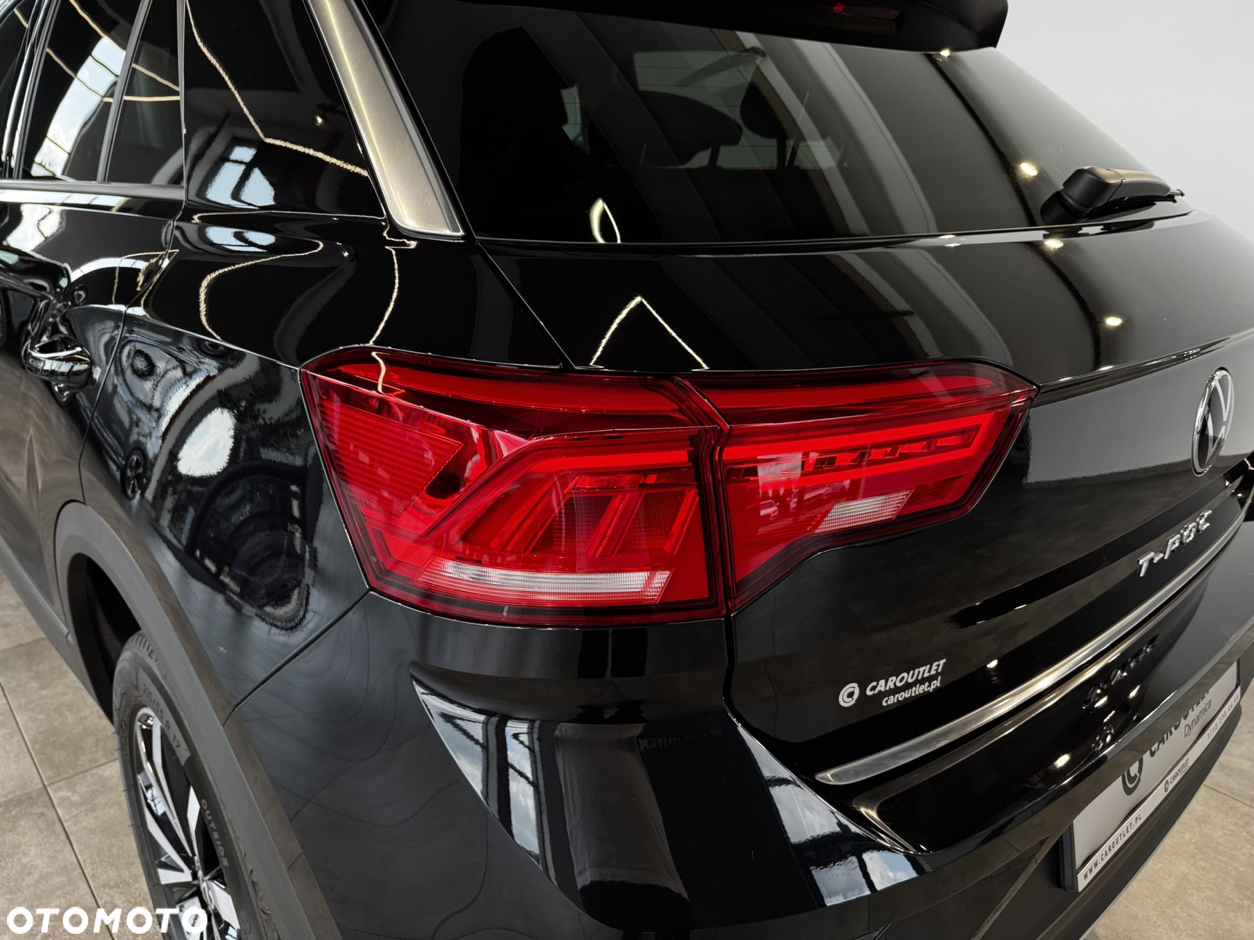 Volkswagen T-Roc - 12