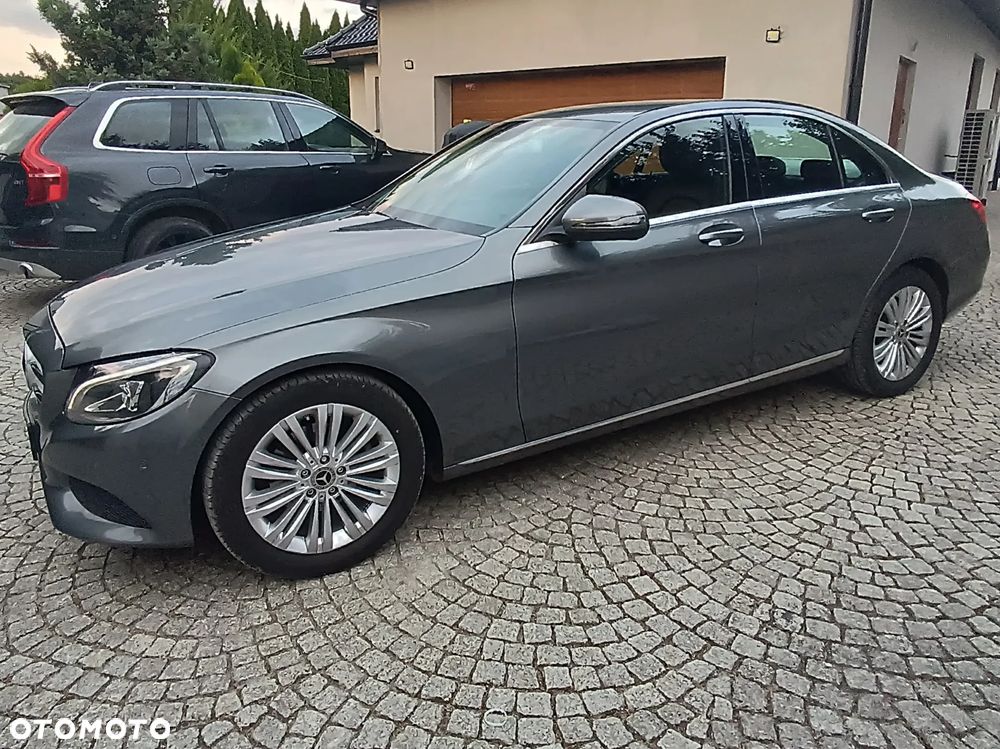Mercedes-Benz Klasa C 180 9G-TRONIC Exclusive - 8