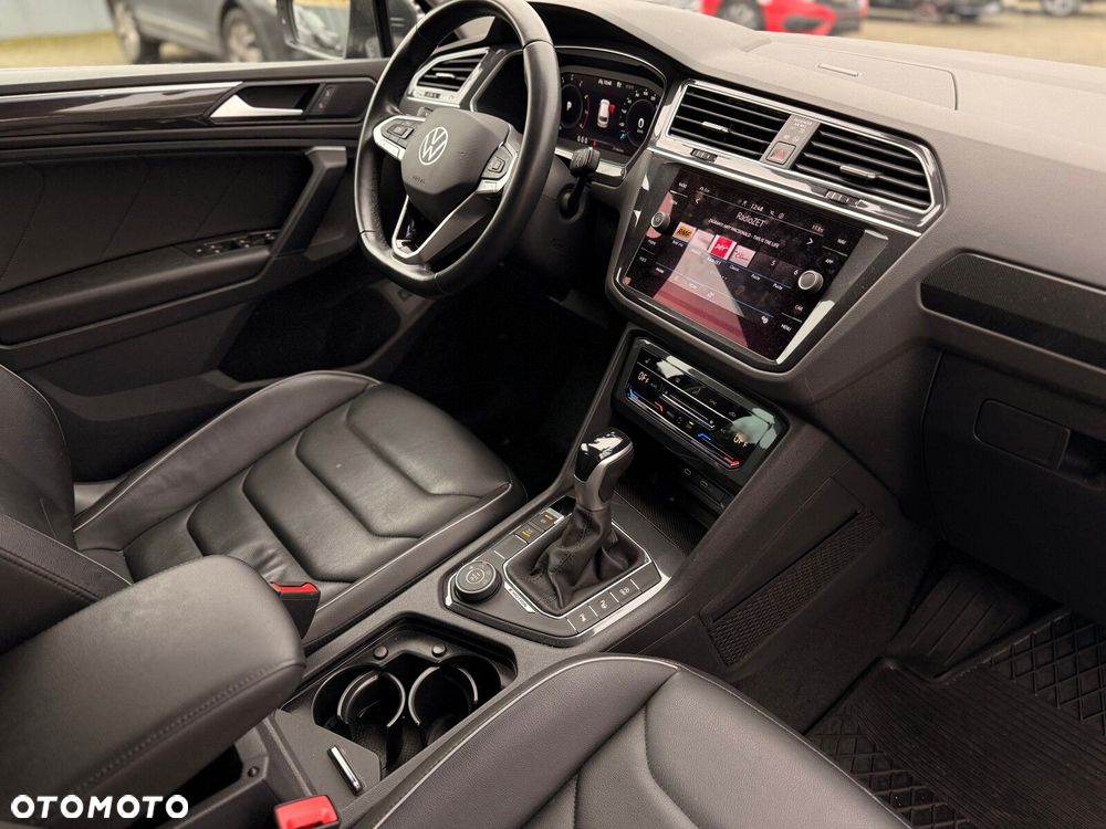 Volkswagen Tiguan 2.0 TSI 4Mot Elegance DSG - 12