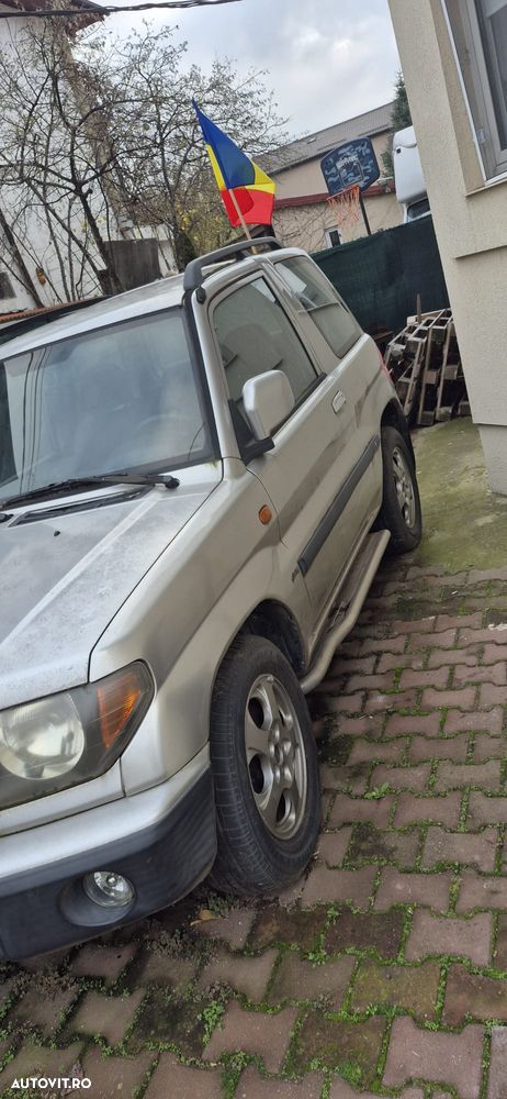 Mitsubishi Pajero Pinin ver-sport-3-0-v6-aut - 3