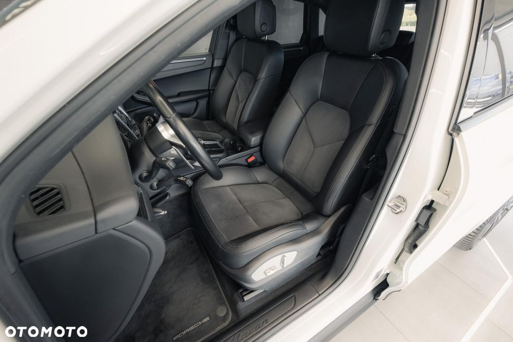Porsche Macan Standard - 13