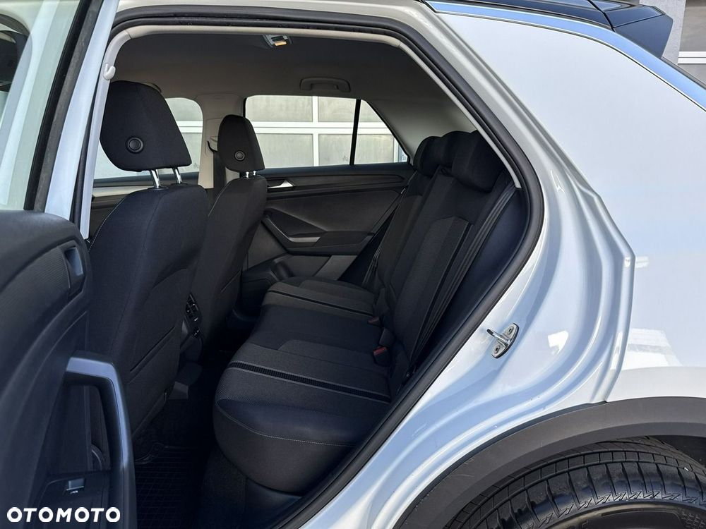 Volkswagen T-Roc 1.0 TSI Advance - 25