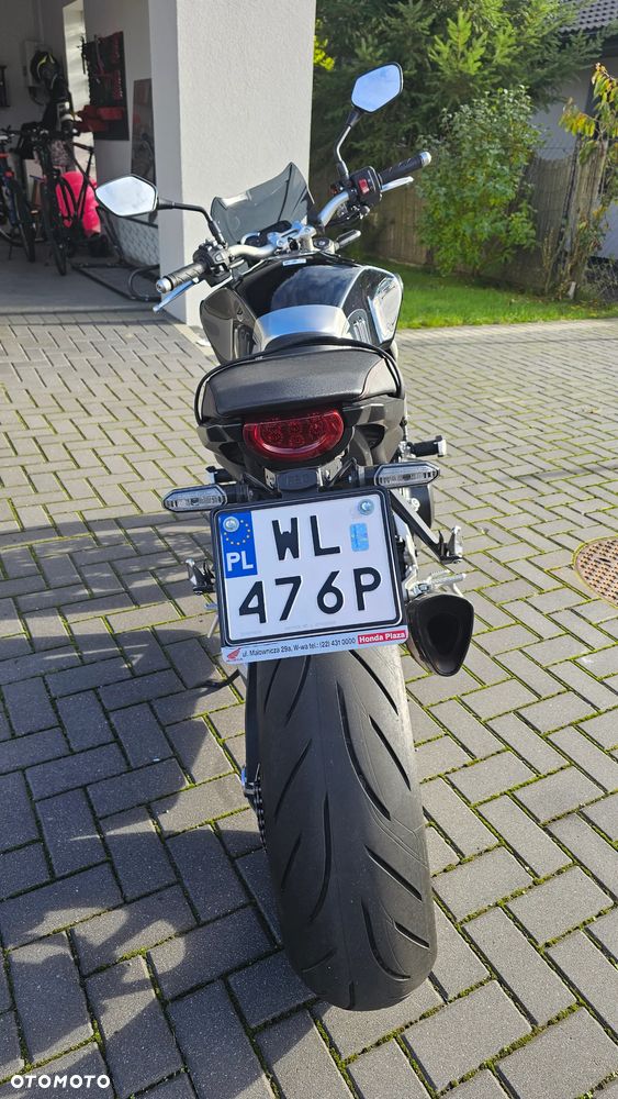 Honda CB - 7