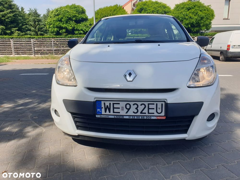 Renault Clio 1.5 dCi Alize - 10