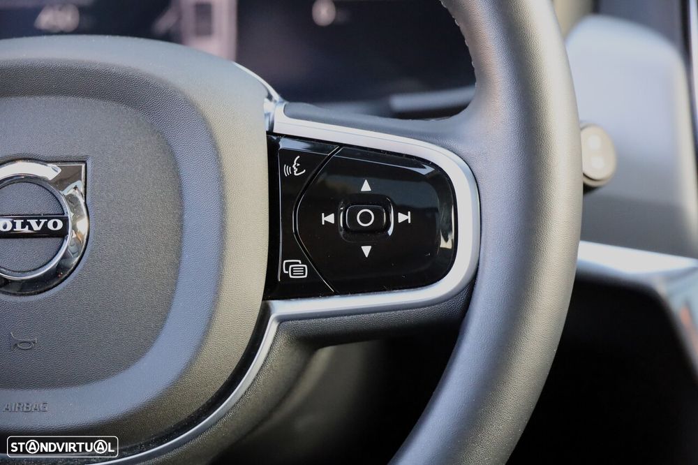 Volvo V90 2.0 T6 PHEV Plus Dark AWD - 25