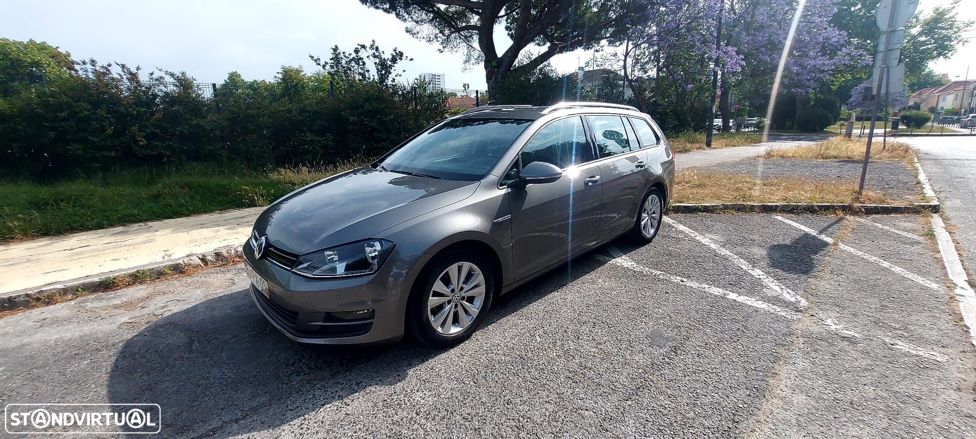 VW Golf Variant 1.6 TDi BlueMotion Confortline - 1