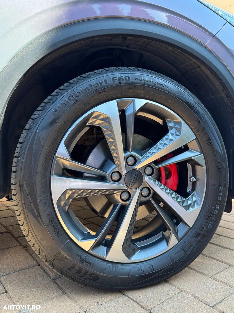 Geely Coolray - 12