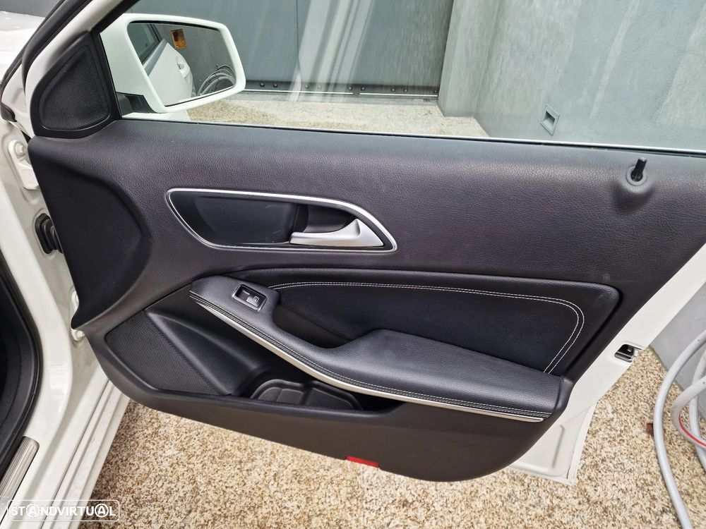 Mercedes-Benz A 180 CDI BE Urban - 19