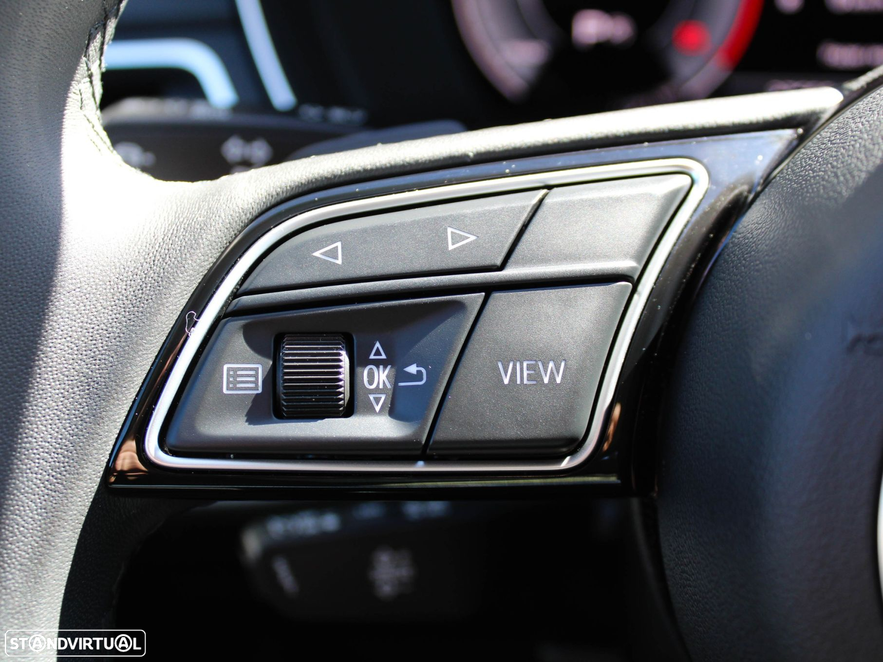Audi A4 Avant 35 TDI S tronic - 33