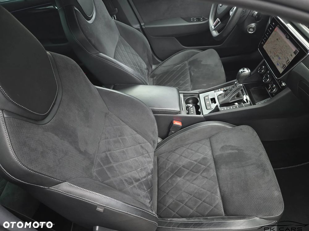 Skoda Superb 2.0 TDI 4x4 DSG Sportline - 37