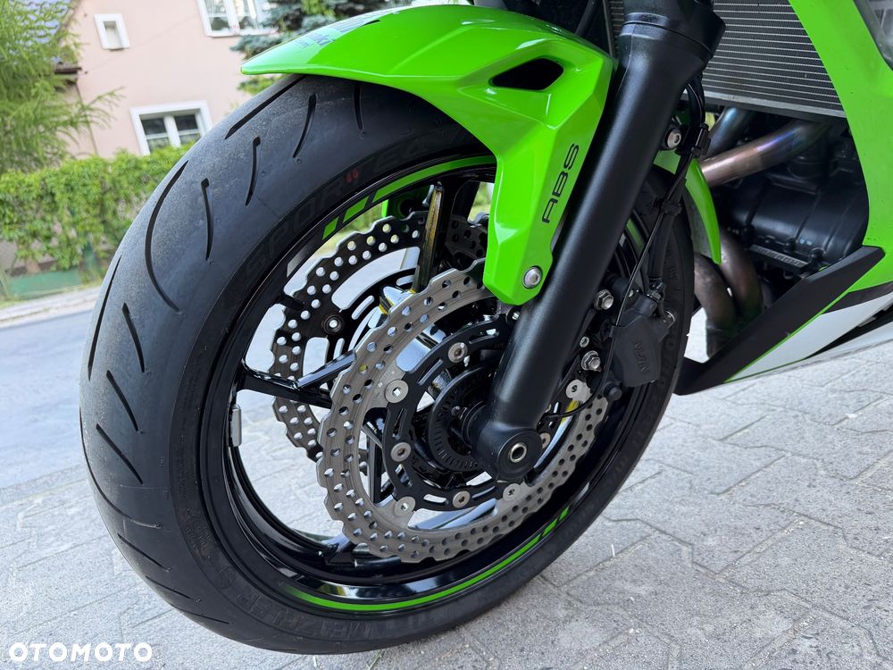 Kawasaki Ninja - 24