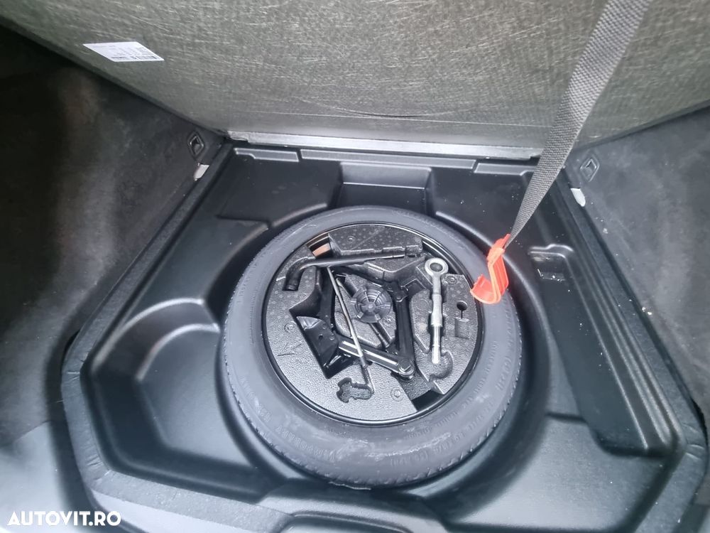 Volvo V60 Cross Country D4 AWD Geartronic - 12