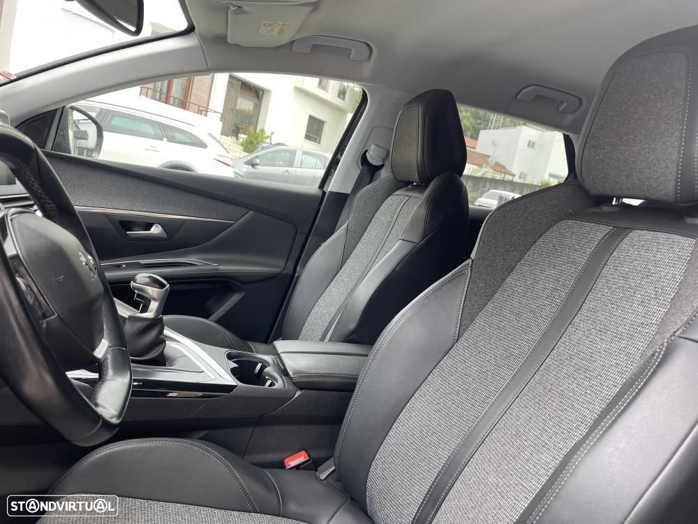 Peugeot 3008 1.5 BlueHDi Allure - 11