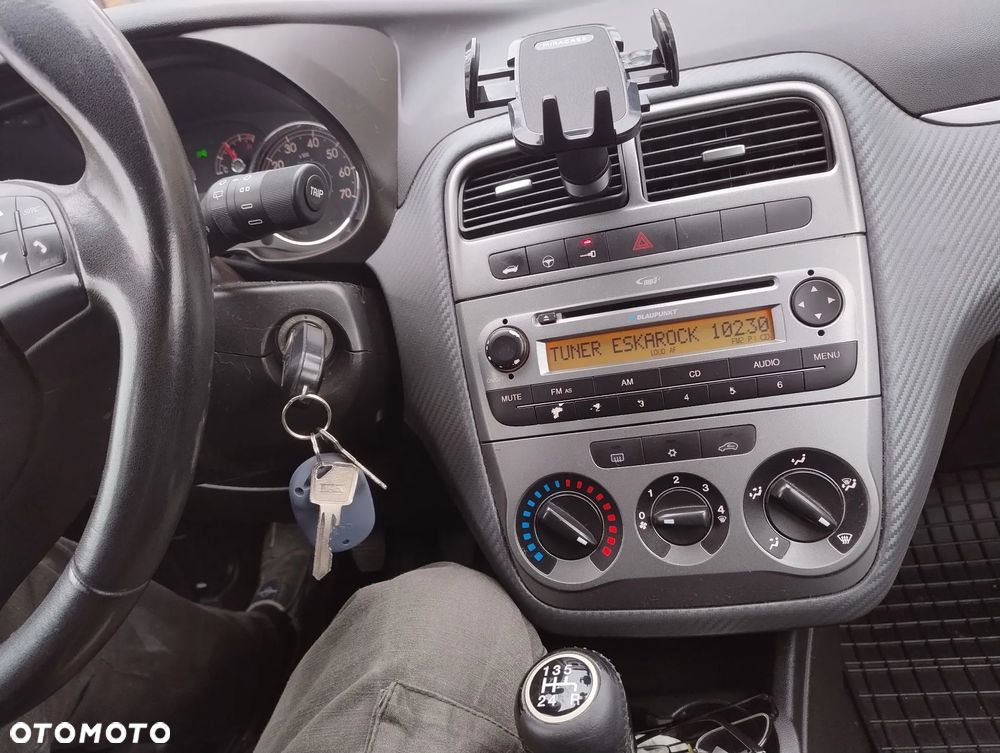 Fiat Punto - 6