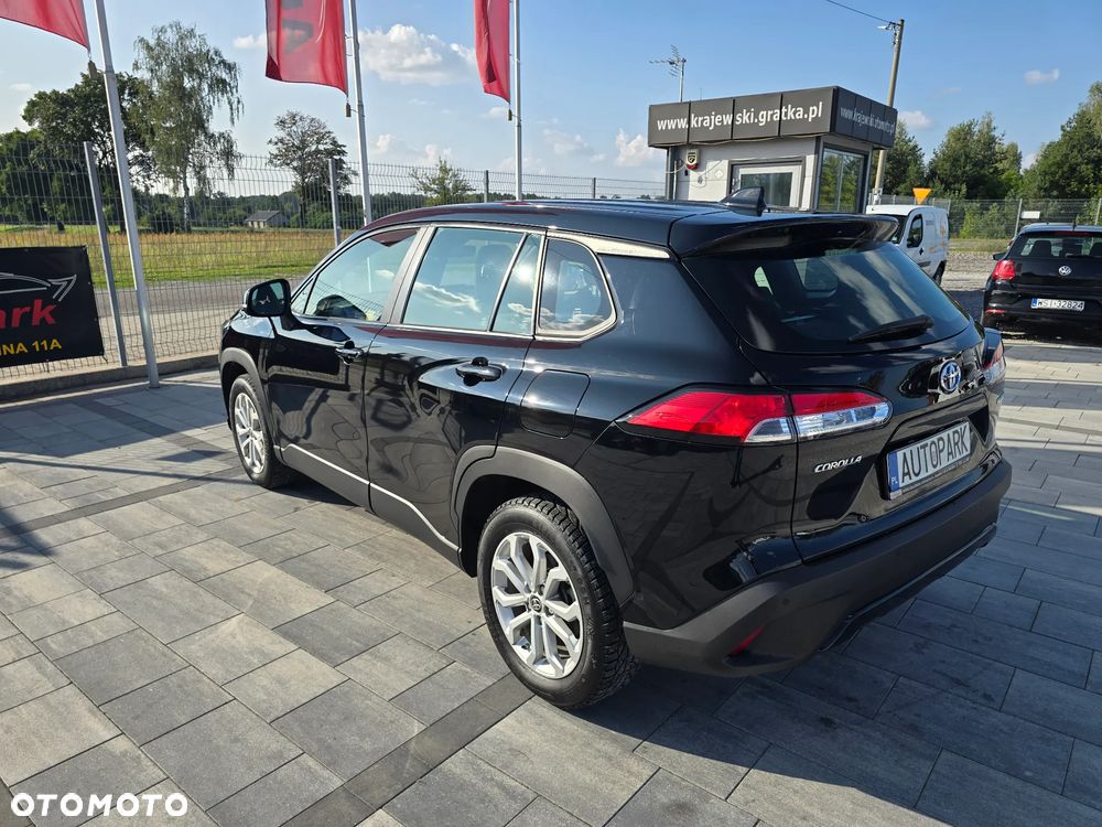 Toyota Corolla Cross 2.0 Hybrid Comfort - 13