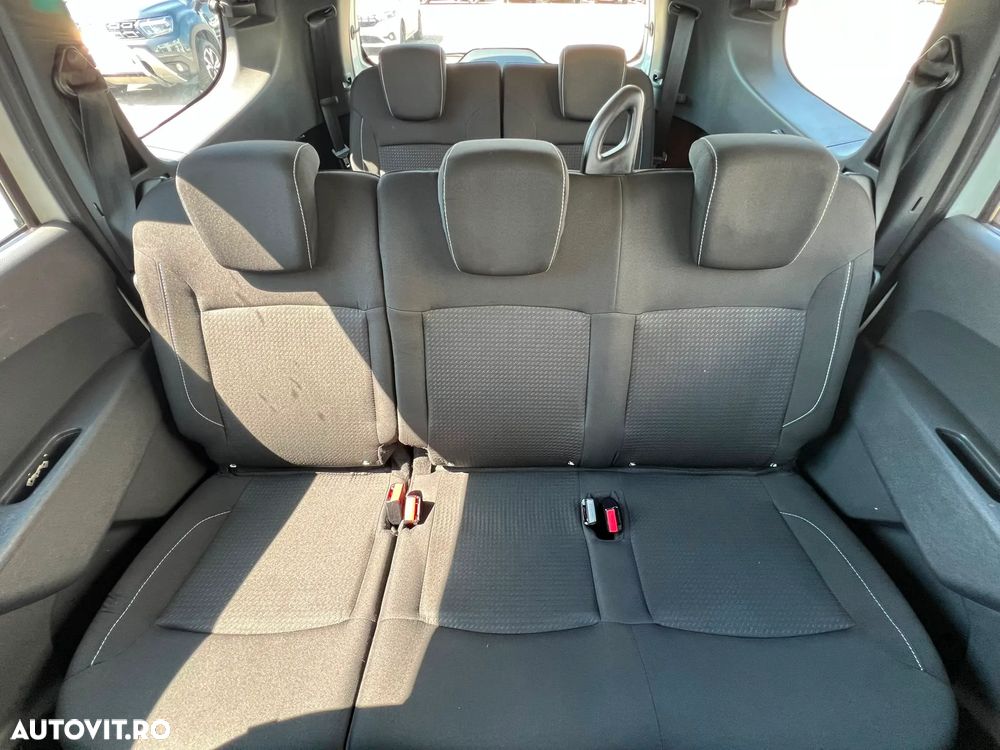 Dacia Lodgy 1.5 Blue dCi Laureate - 8