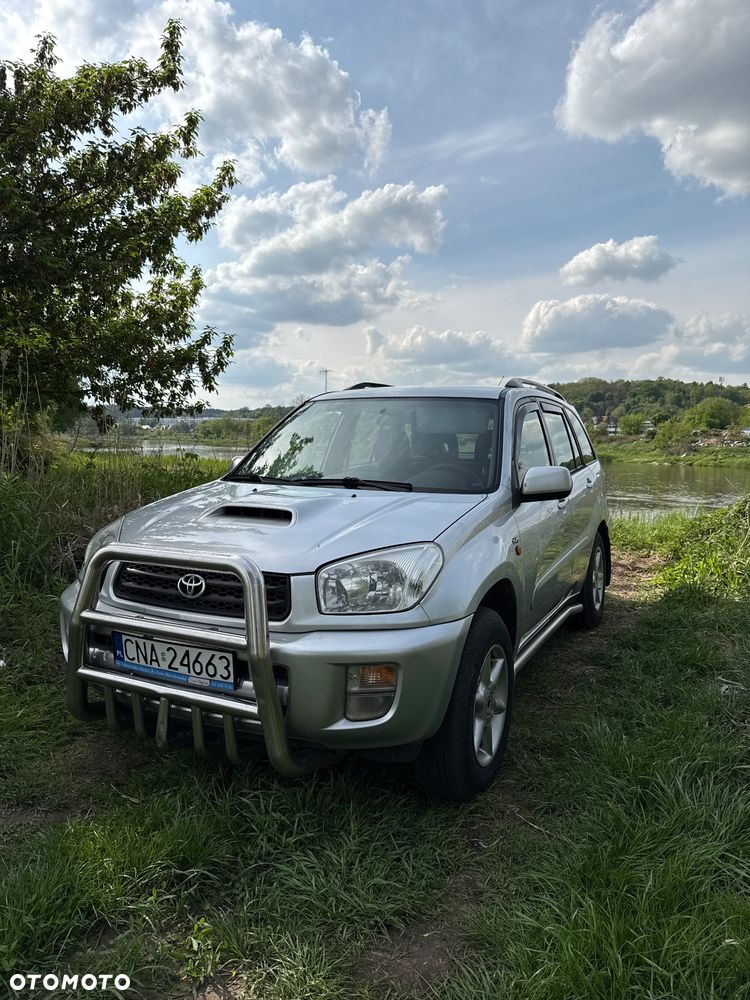 Toyota RAV4 2.0 D-4D 4x4 - 1