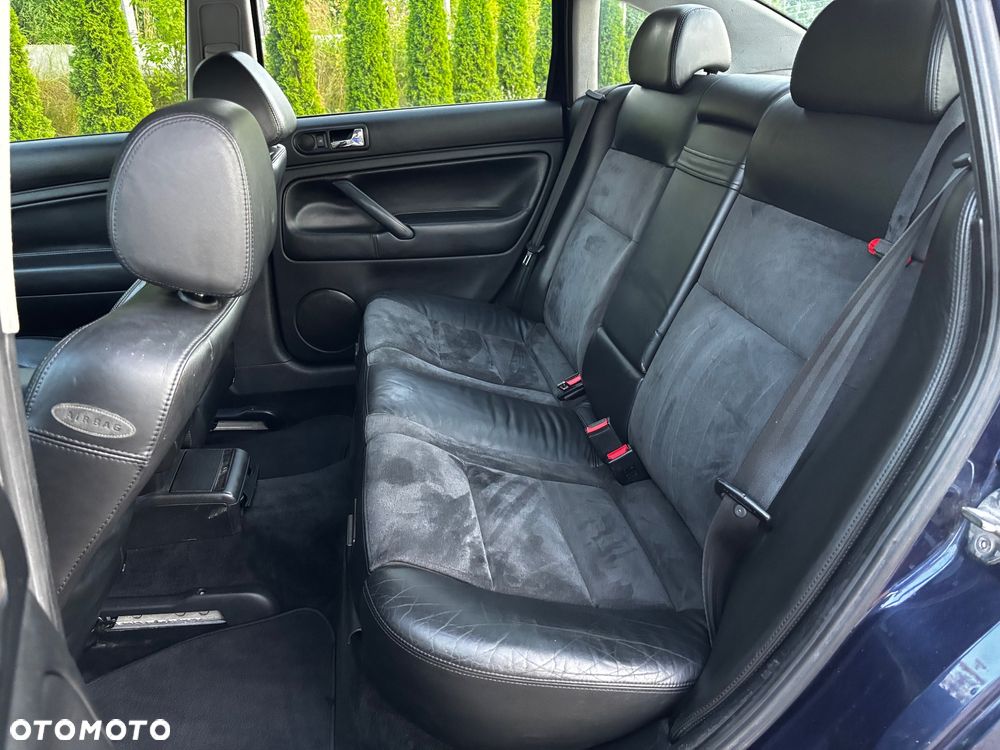 Volkswagen Passat 1.9 TDI CL - 33