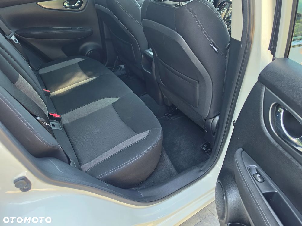 Nissan Qashqai 1.6 DIG-T Tekna+ - 14