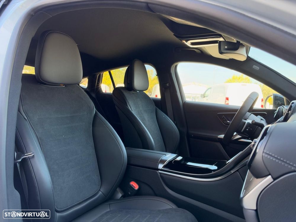Mercedes-Benz GLC 300 de Coupe 4Matic - 41