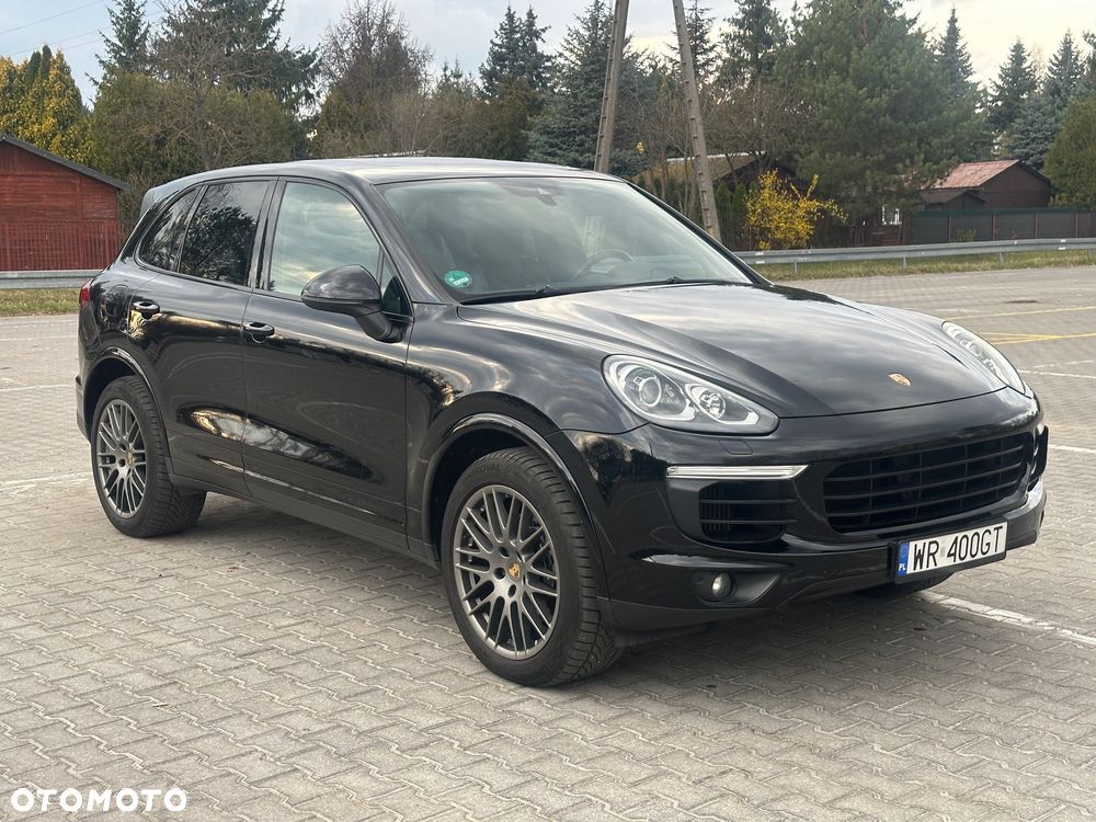 Porsche Cayenne Platinum Edition - 2