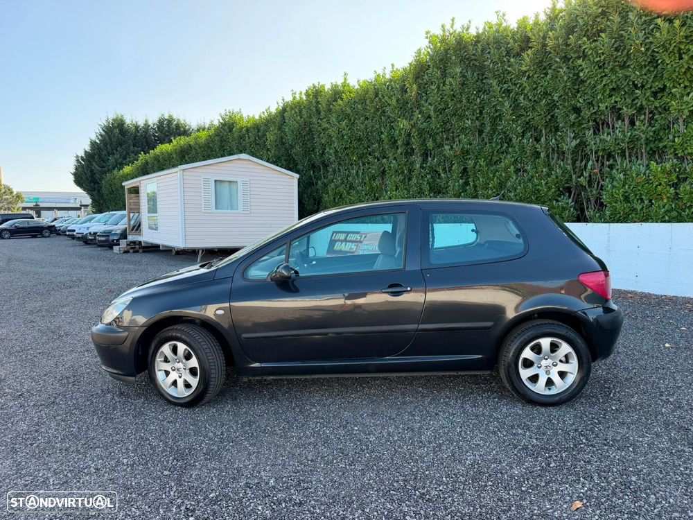 Peugeot 307 1.4 HDi XA - 11