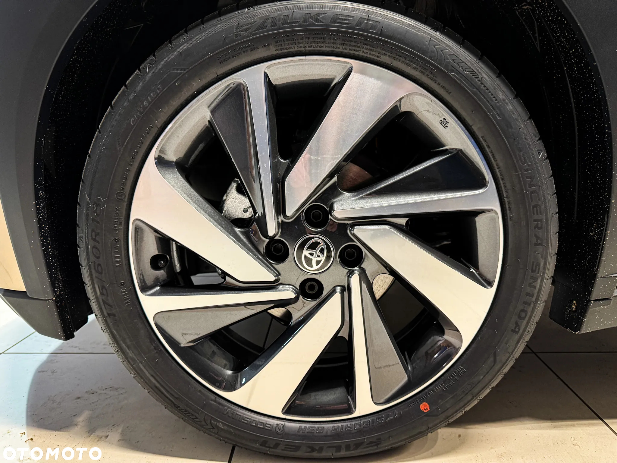 Toyota Aygo X 1.0 VVT-i Executive - 6