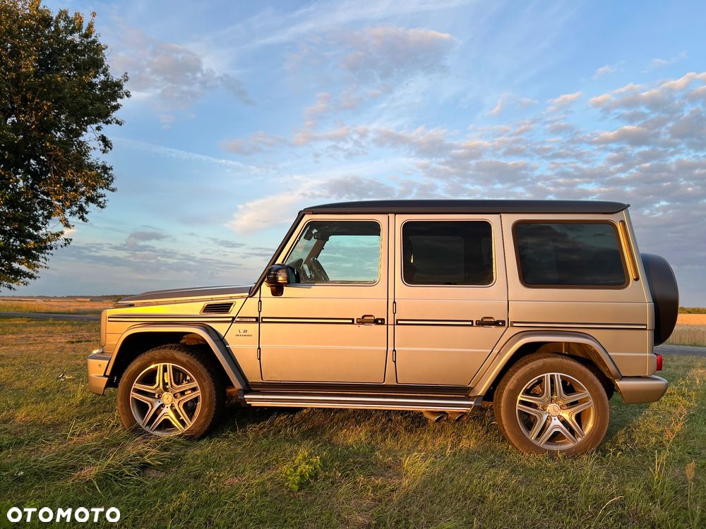 Mercedes-Benz Klasa G AMG 63 AMG SPEEDSHIFT 7G-TRONIC - 11