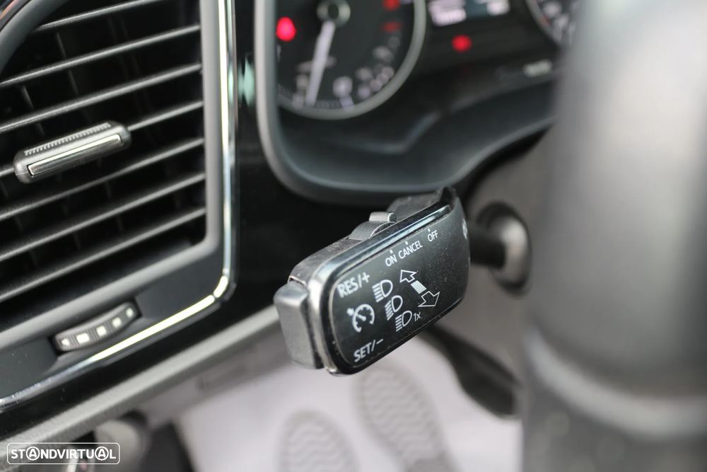 SEAT Leon SC 2.0 TSI Cupra DSG S/S - 25