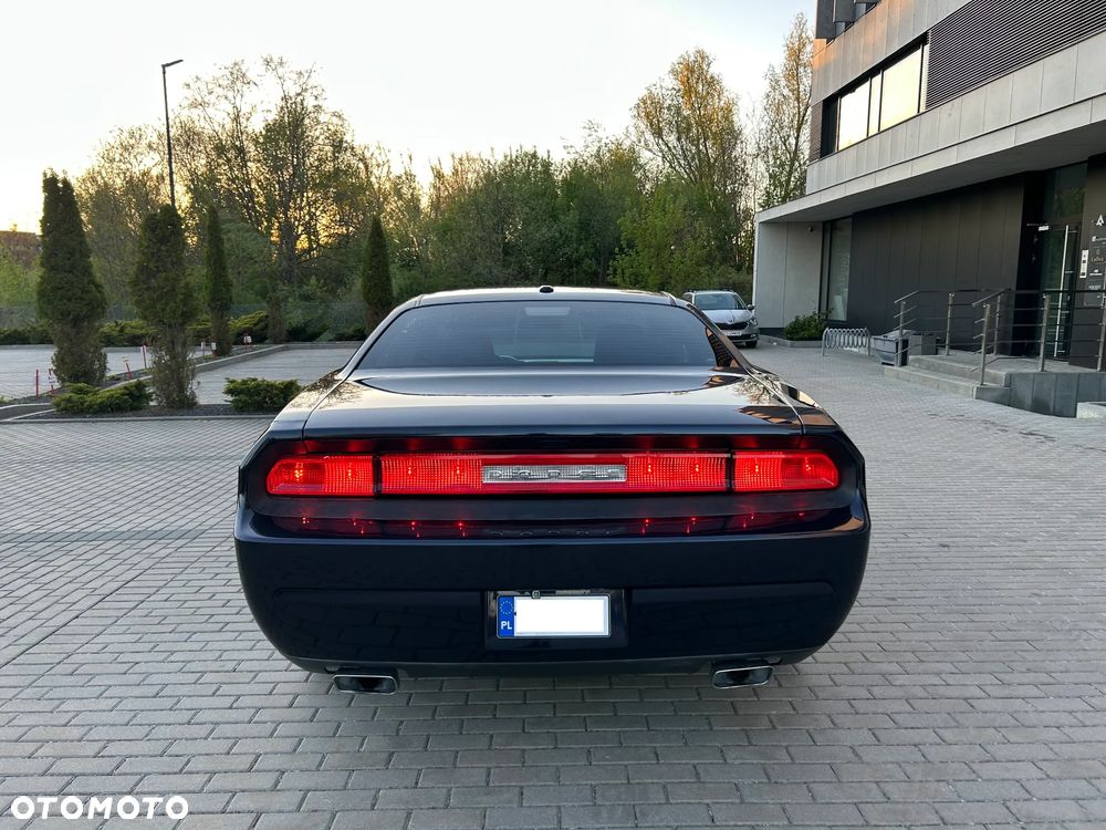 Dodge Challenger 3.5 SE - 9