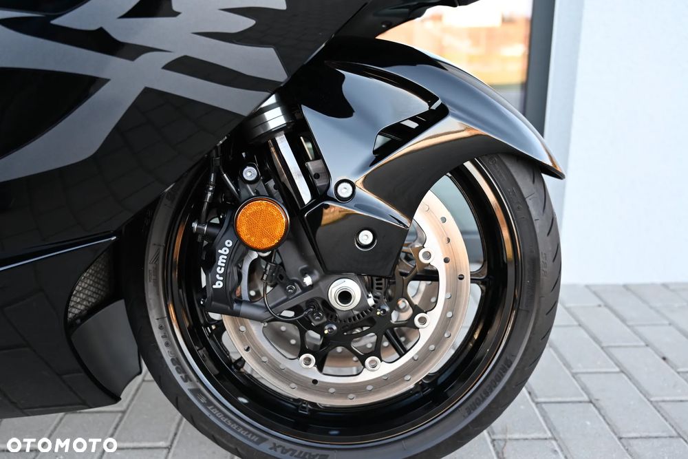 Suzuki GSX-R - 38