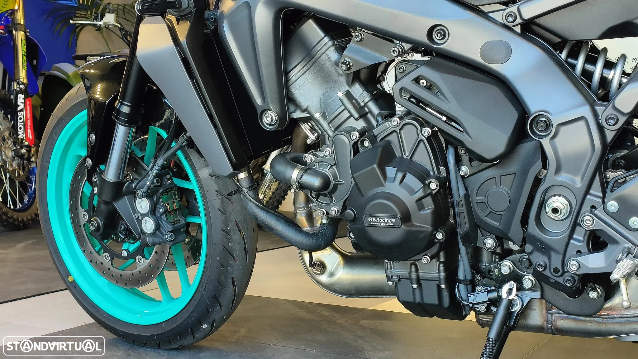 Yamaha MT-09 Y-AMT (caixa automática) - 8