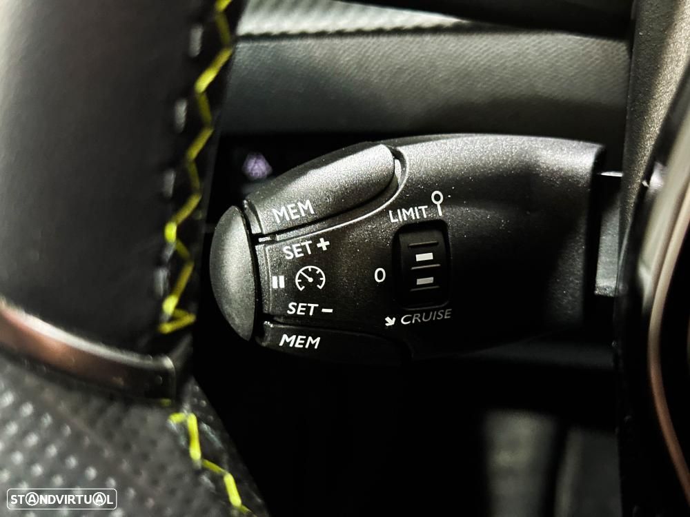 Peugeot e-208 50 kWh GT Pack - 44