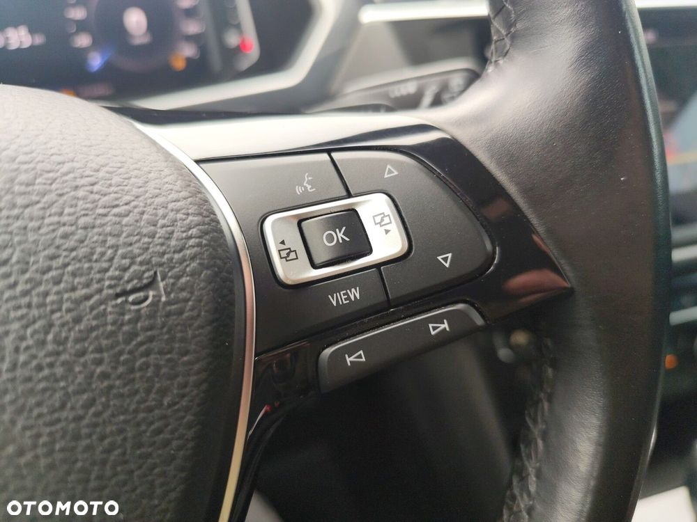 Volkswagen Tiguan - 26