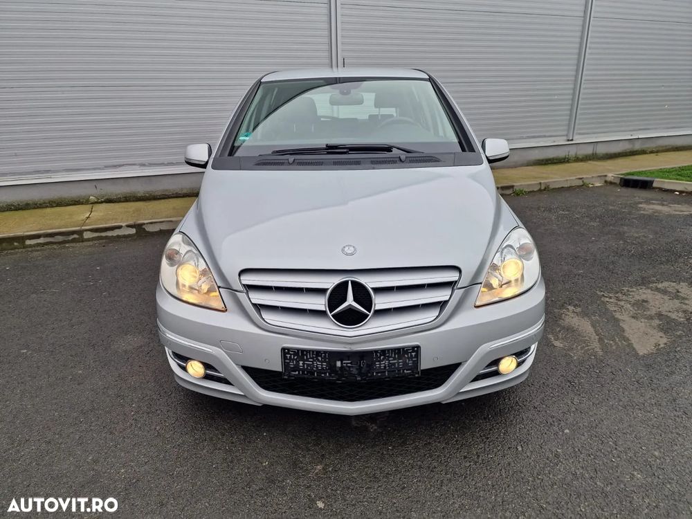 Mercedes-Benz B 200 CDI Autotronic - 23